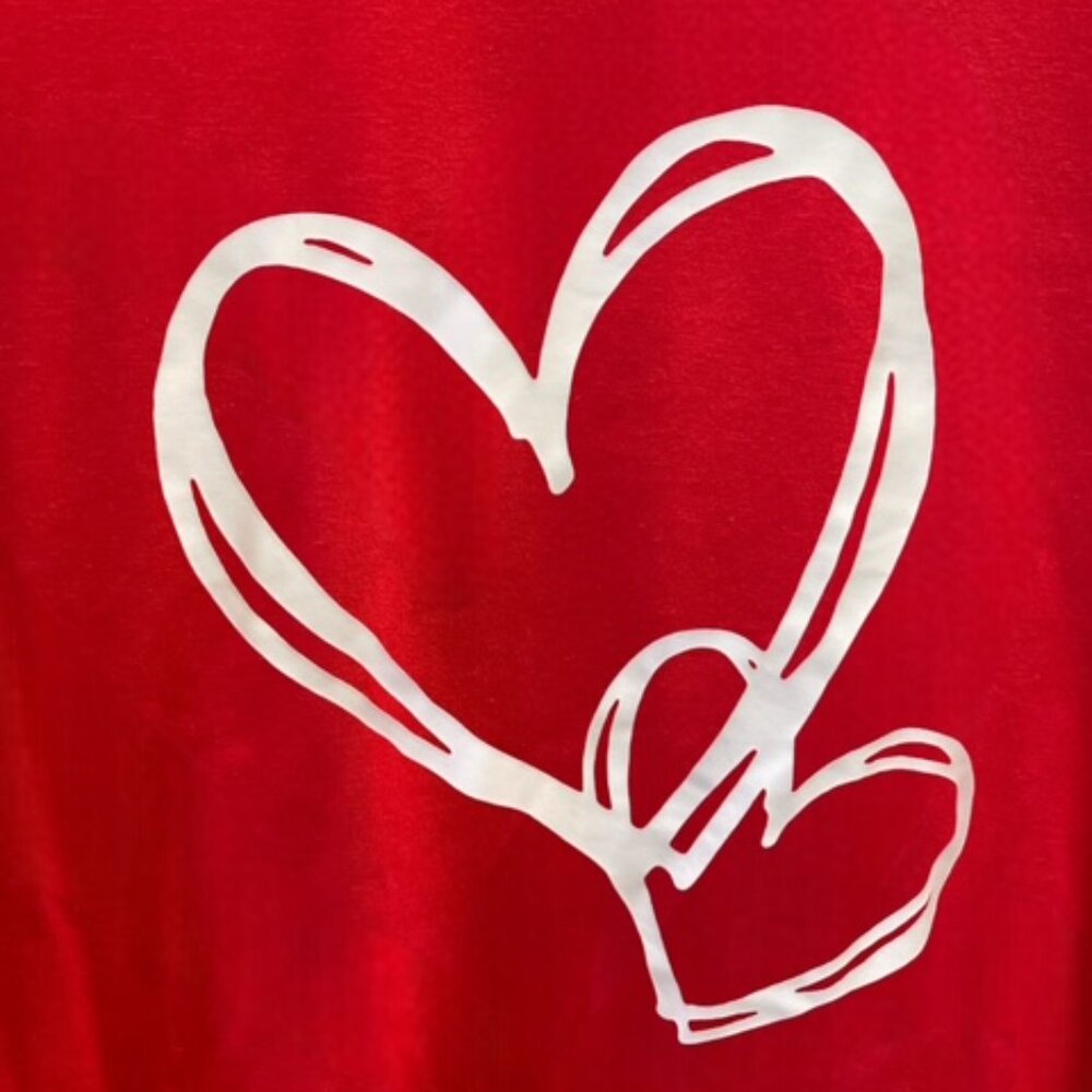 Red Ladies Size 2XL T-shirt with White Hearts on Front